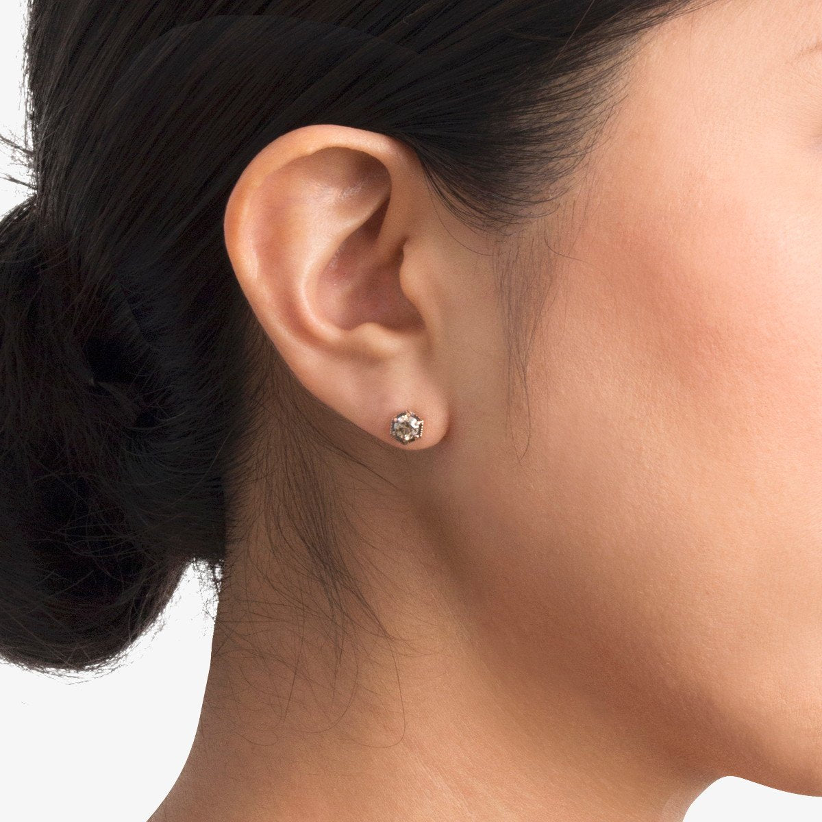 18K Yellow Gold on Model