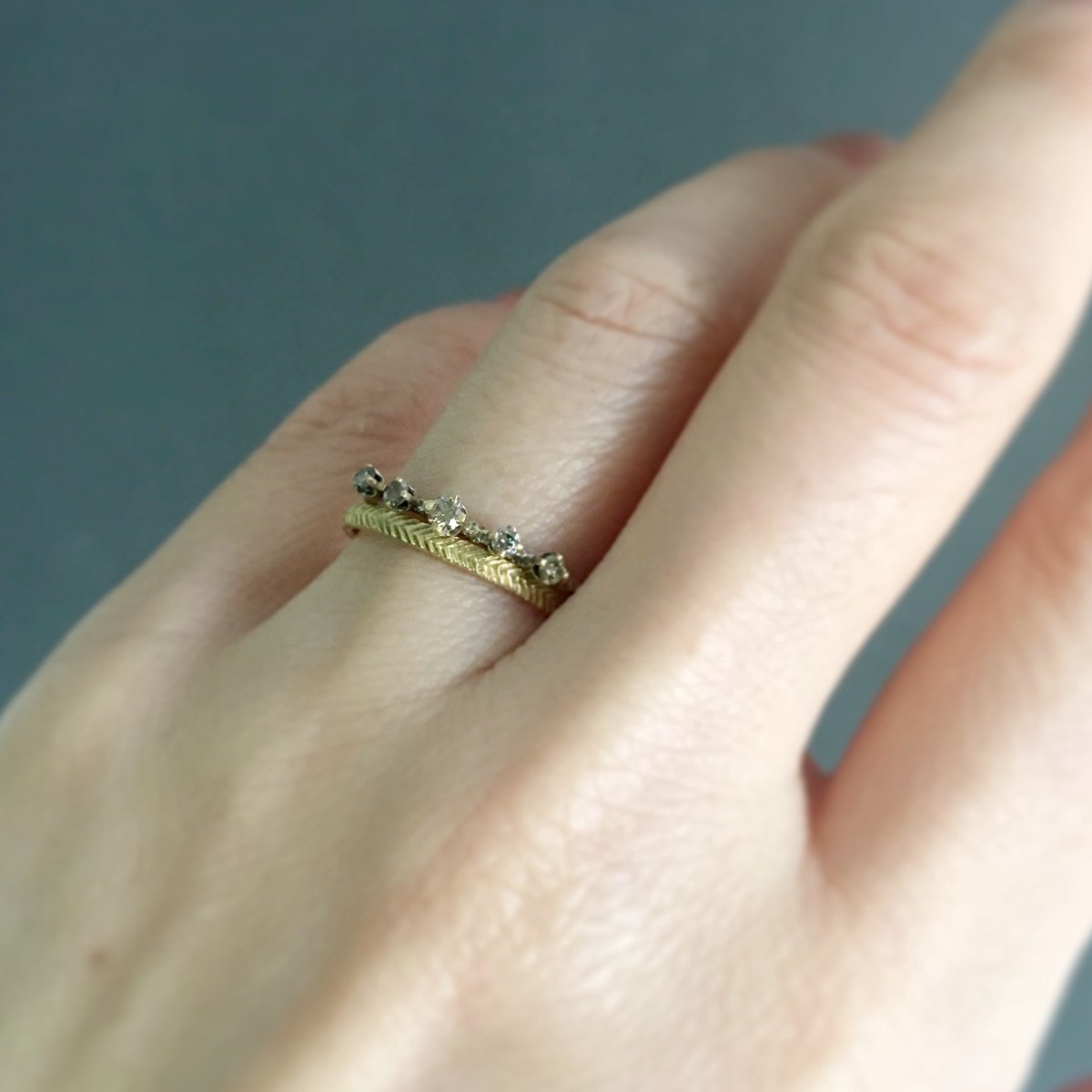 R9102BR+R7302 (18KY) on Model