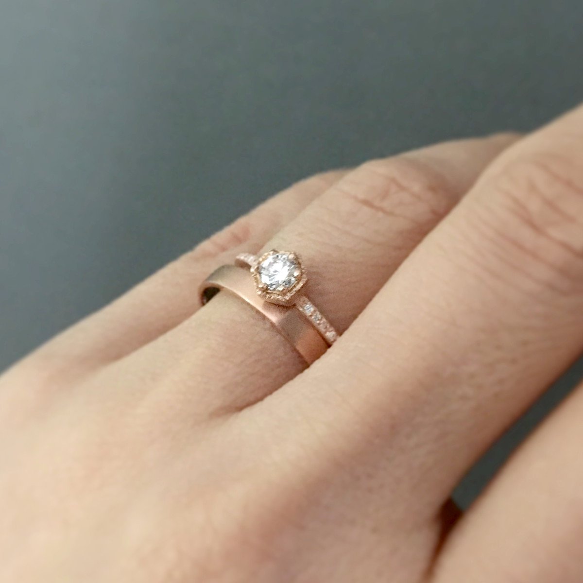 R9904W+MR0109 (18KR) on Model