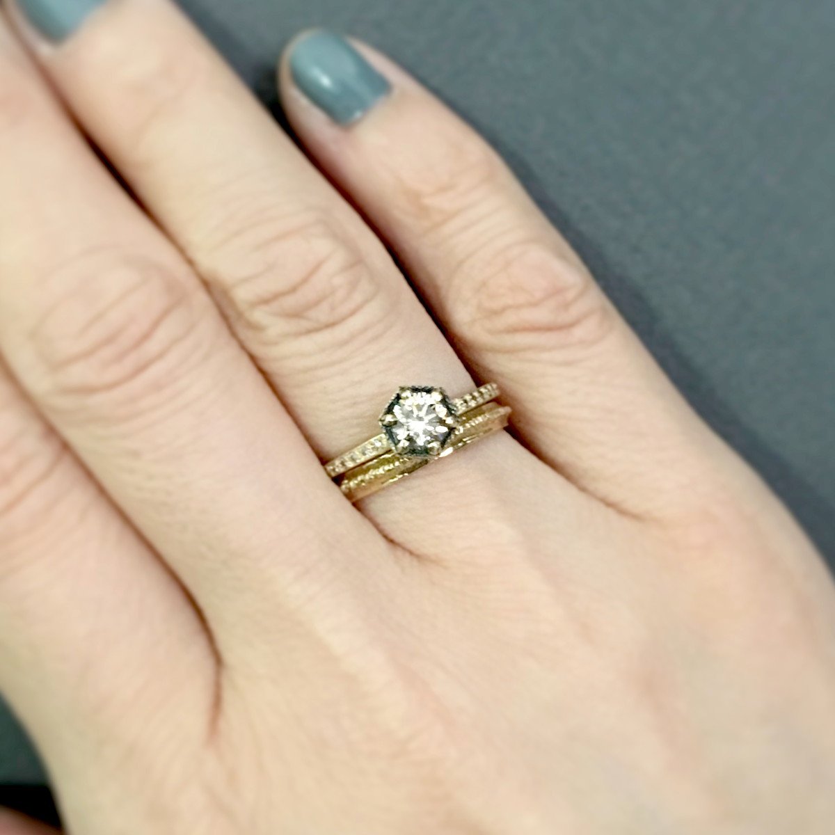 R9906BR+R2301 (18KY) on Model