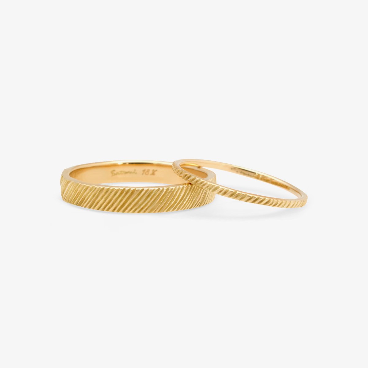 MR0122+R7201 (18KY)