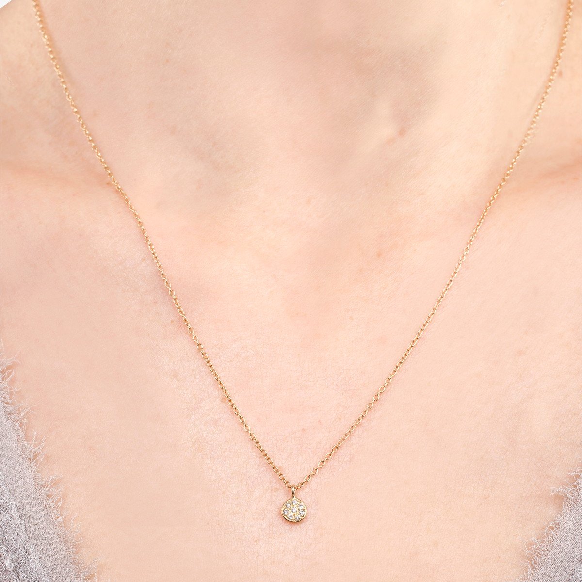 18K Yellow Gold on Model