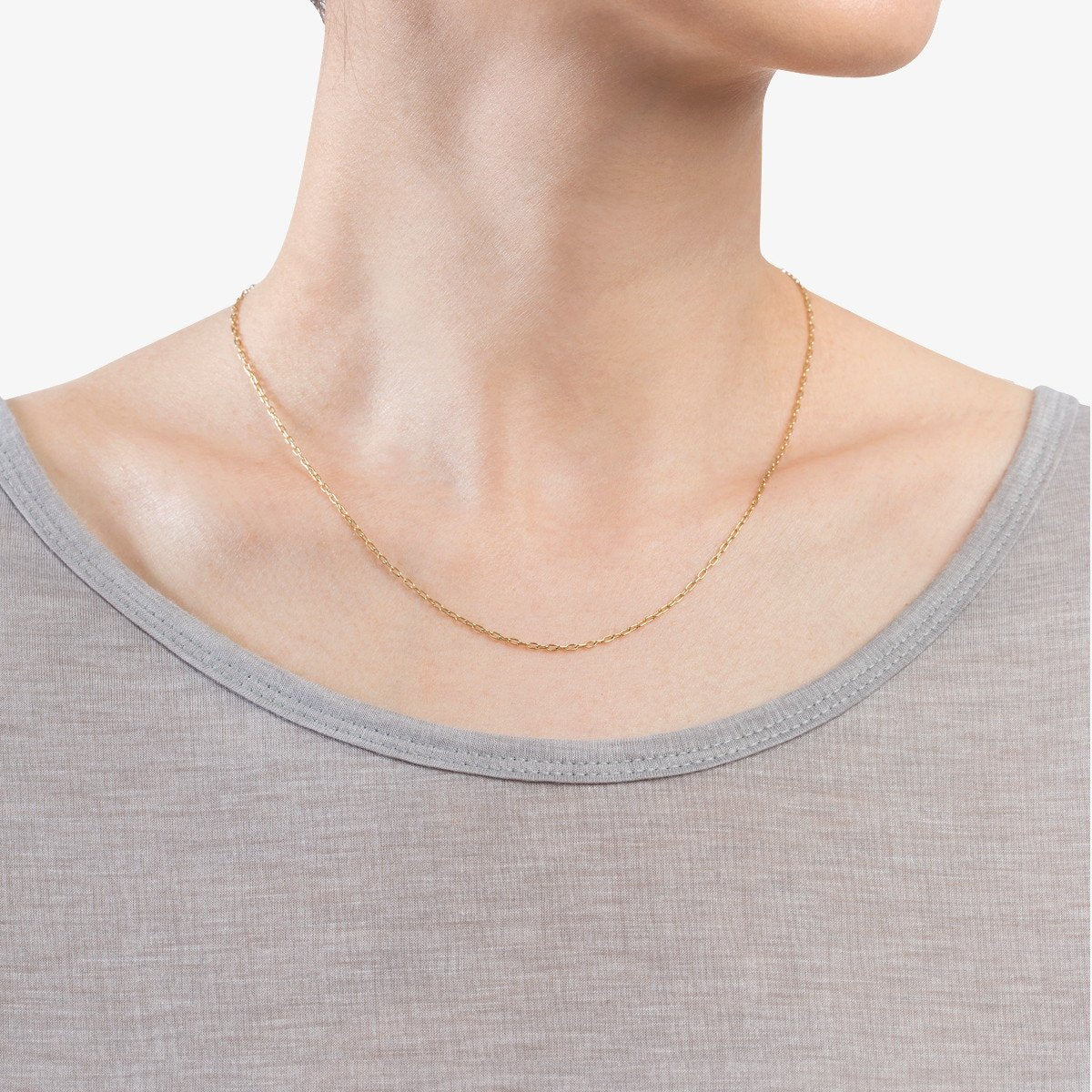18K Yellow Gold on Model