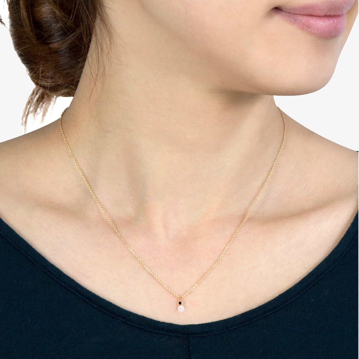 18K Yellow Gold on Model
