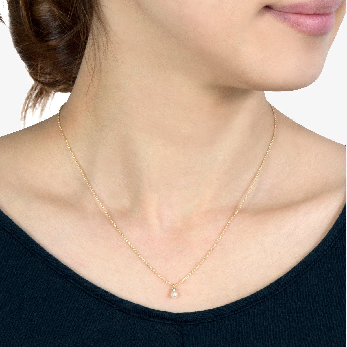 18K Yellow Gold on Model