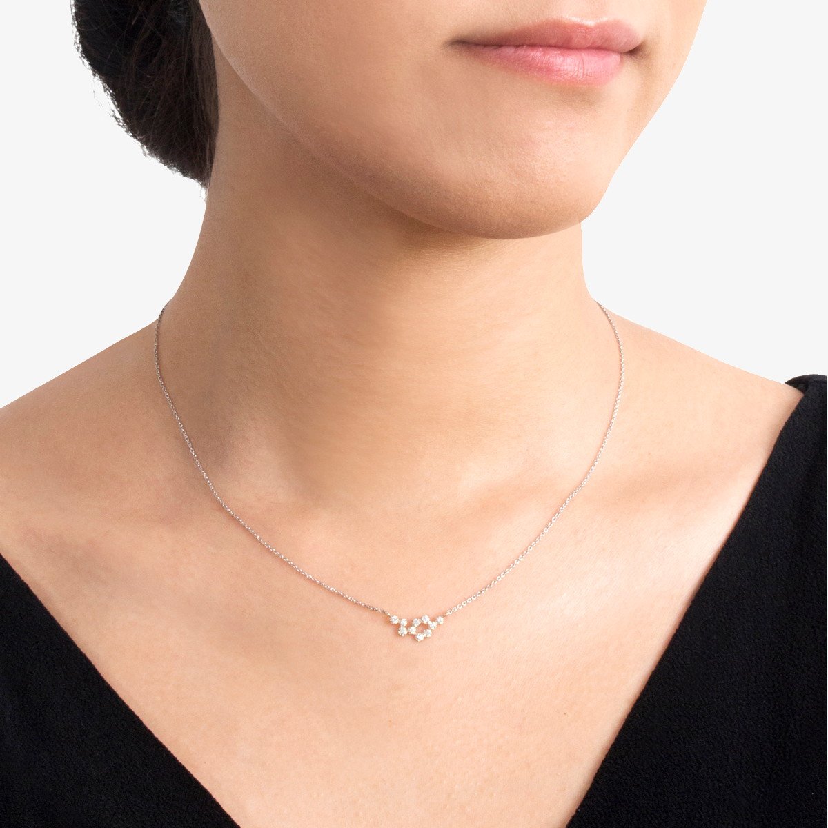 18K White Gold on Model