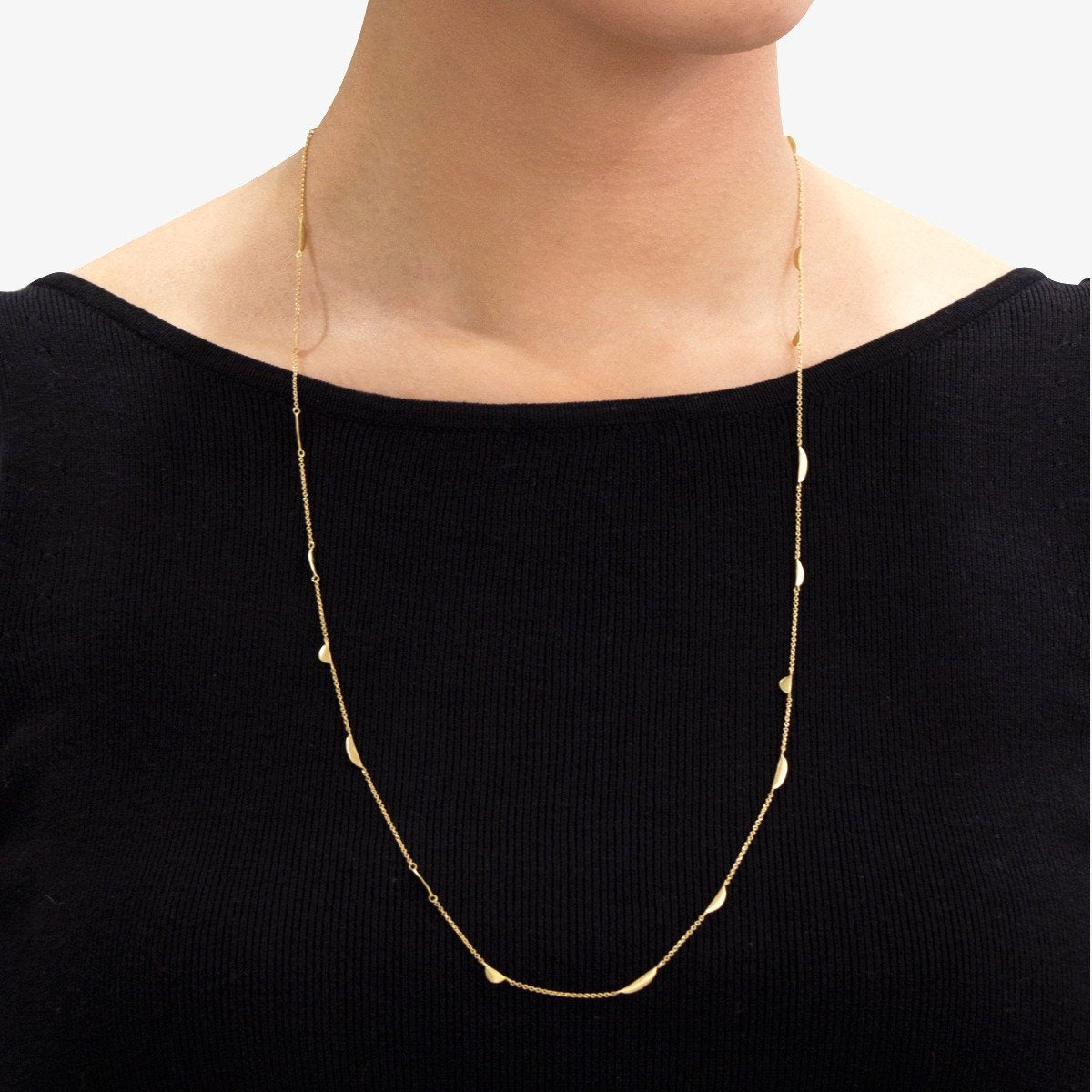 18K Yellow Gold on Model