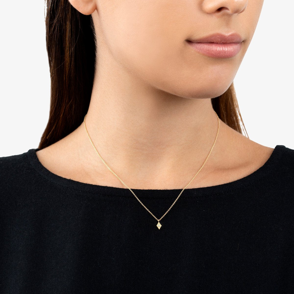 18K Yellow Gold on Model