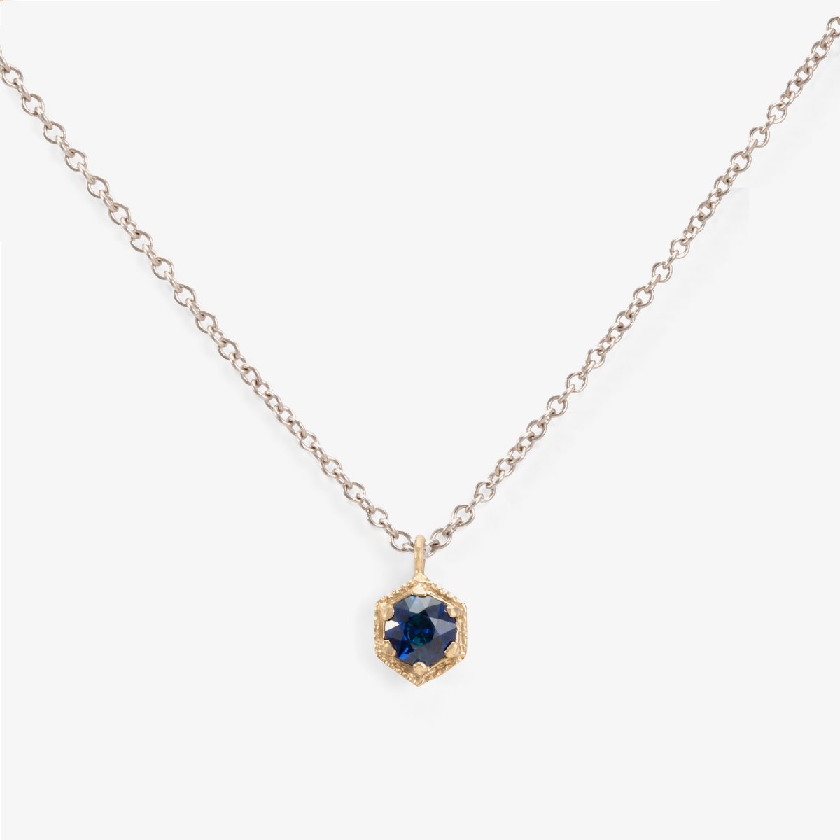 18K White Gold