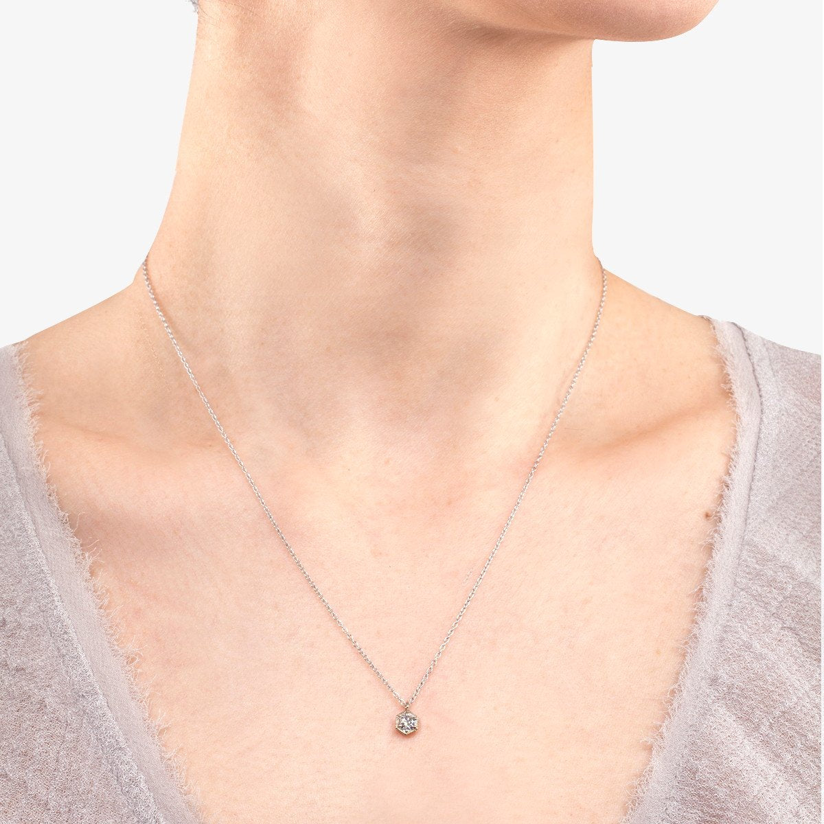 18K White Gold on Model