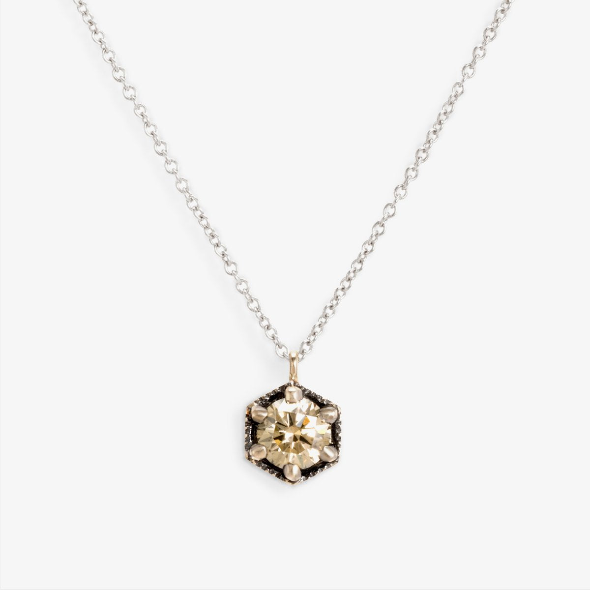 18K White Gold