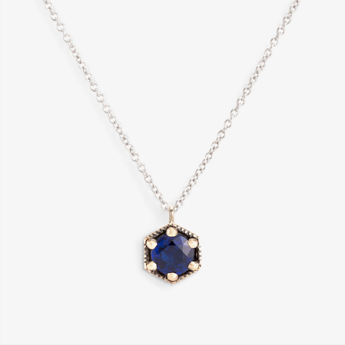18K White Gold