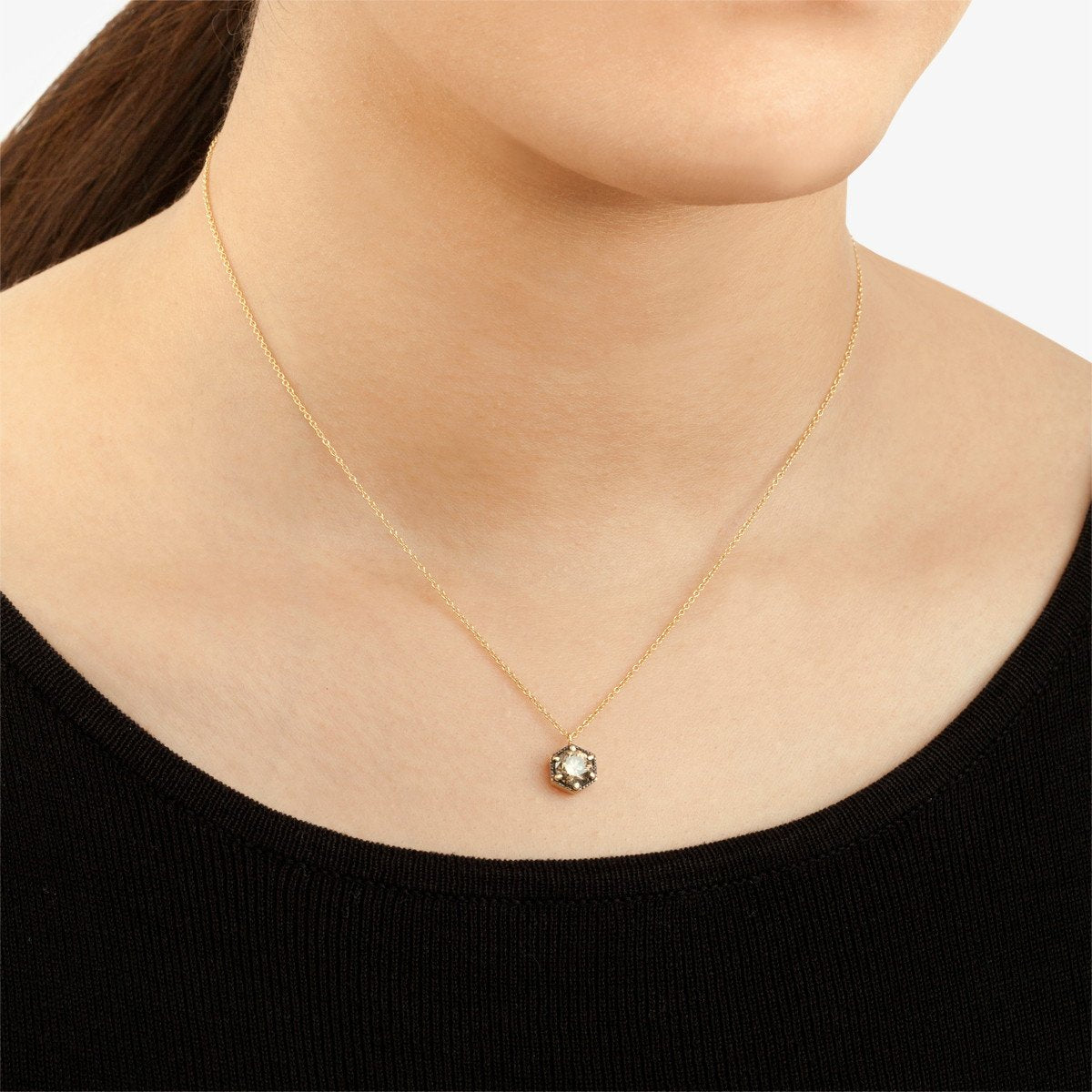 18K Yellow Gold on Model