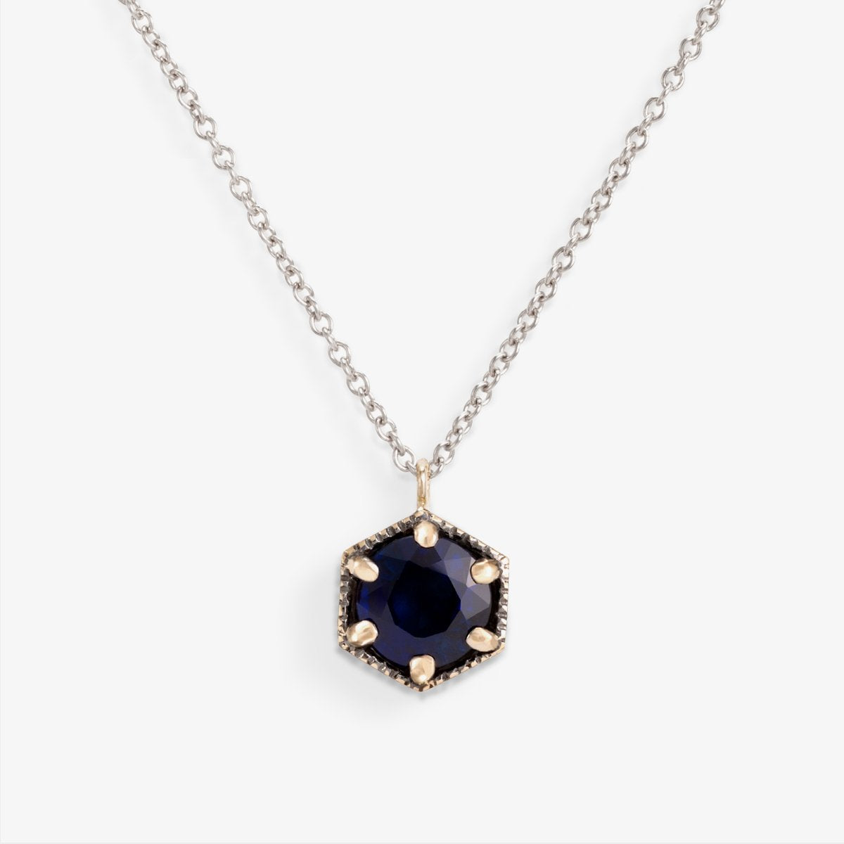 18K White Gold